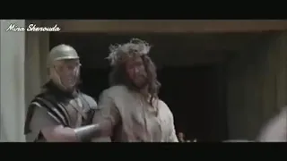 انا اسف عشان بلجألك لما اتعب ولما احتاج واصلي في وقت ما بحس ليا مزاج مؤثره جداا 