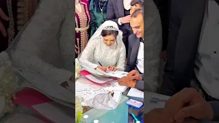 يا أصحاب يا أغراب خلاص كتبنا الكتاب                  دندنها