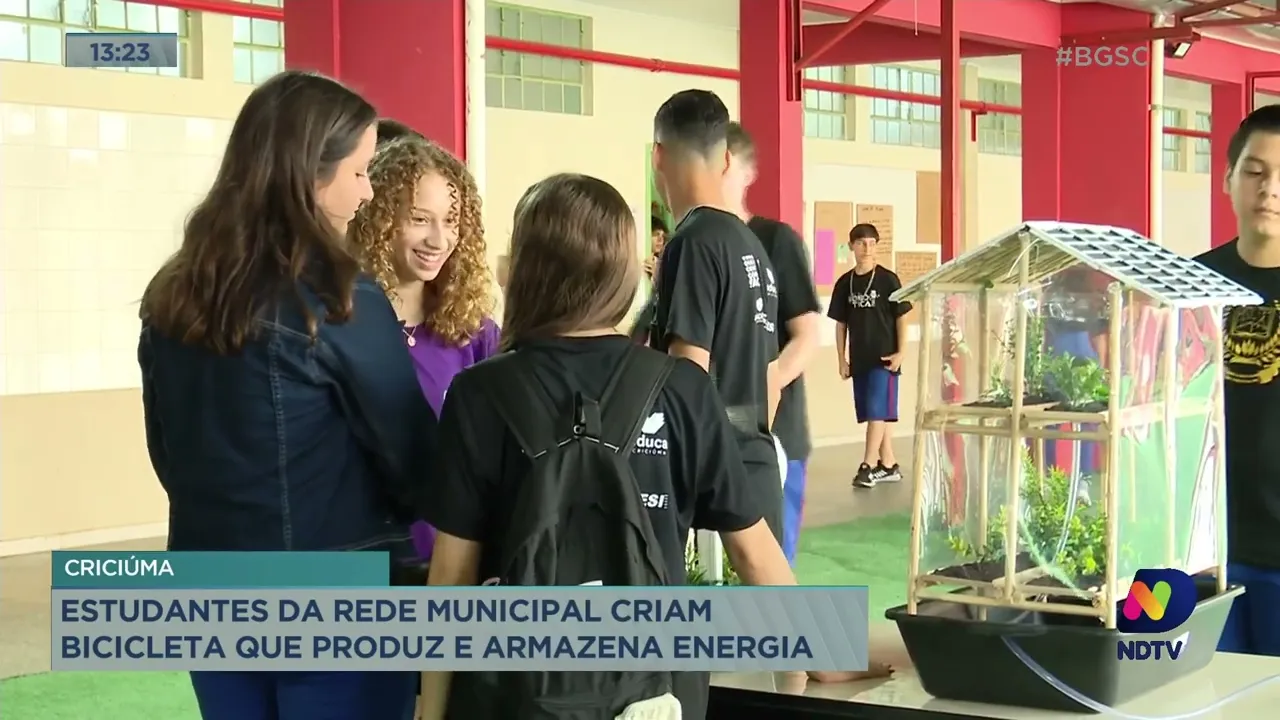 Estudantes da Rede Municipal criam bicicleta que produz e armazena energia