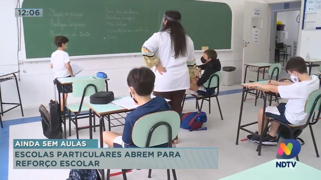 Escolas particulares abrem para reforço escolar