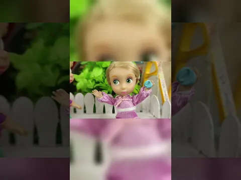 ¡El bebé Junior se ha escapado en su cochecito! 🚼💨 Los Juguetes de Luna