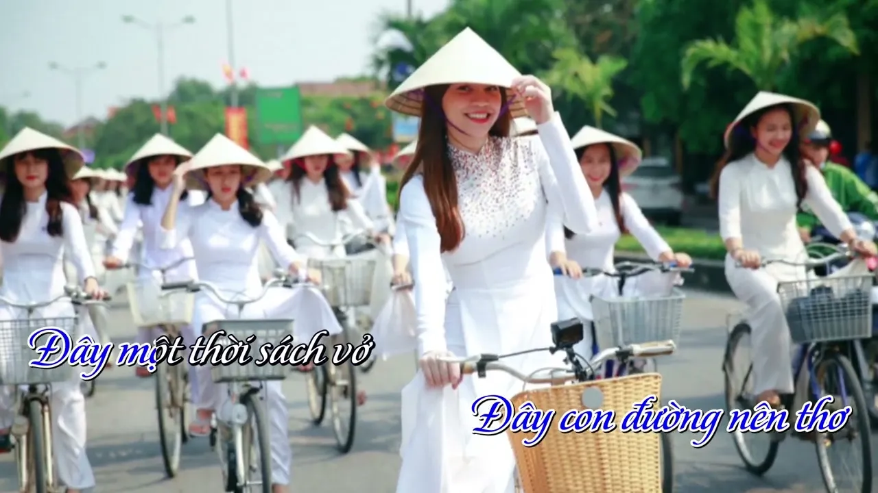 Con đường kỷ niệm, Nhạc và lời Khờ Ang ( Huỳnh Khang). Hòa âm Sao Mai, Karaoke Tone Nữ