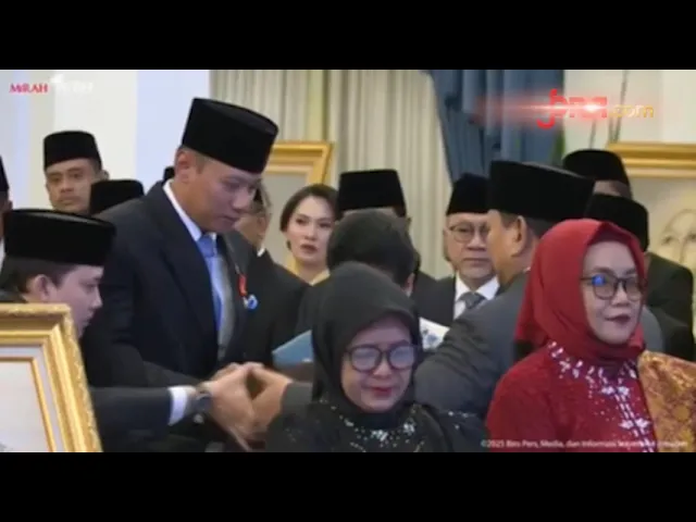 Nikita Jigurdaning uy qurilishi pornosi