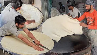 Download Pakistan's Biggest Rumali Roti | Roll and Samosa Patti - Manda Roti Making | Street Food of Karachi MP3