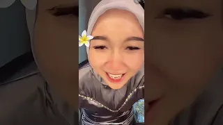 live hijab goyang bokong semok