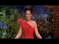 Shirley Bassey - GOLDFINGER (2011 Live)