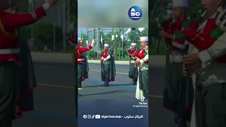 فرقة الحرس الجمهوري الجزائر تعزف مع أنغام الجمهور  فرقة الحرس الجمهوري الجزائر تعزف مع أنغام الجمهور