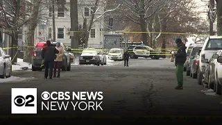 1 dead in shooting involving police in Newark N J sources say