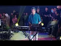 Download Lagu CANDRA DARUSMAN \u0026 FARIZ RM - Kau , live at Java Jazz On The Move , Sarinah Thamrin 3 mei 2024