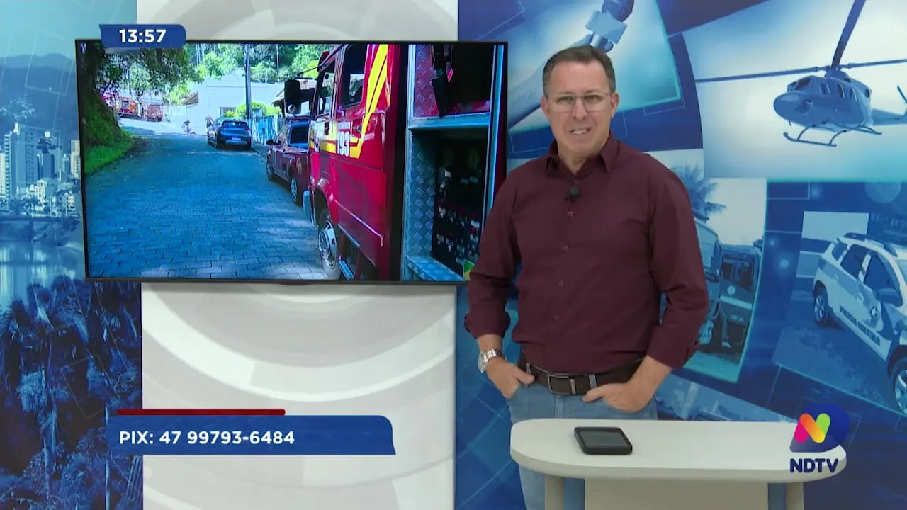 Incêndio atinge casa de Blumenau