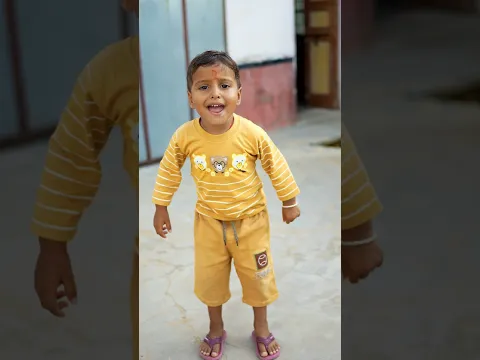 Cute baby teasing 😱 #shorts #youtubeshorts #girl #dance