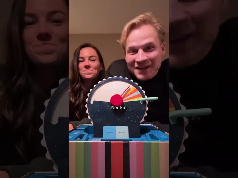 Ik speel Wavelength tegen mijn vriendin 👏🏼