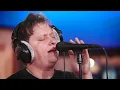 Nothing But Thieves - Evolution (acoustic) | NPO Radio 2