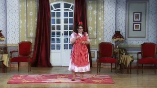 انا سامعة ضحكات سخرية و استهزاء ايمان السيد بتتريق علي نفسها و الجمهور انفجر من الضحك 