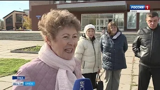Обманутые дольщики сегодня вновь вышли на пикет в центре города