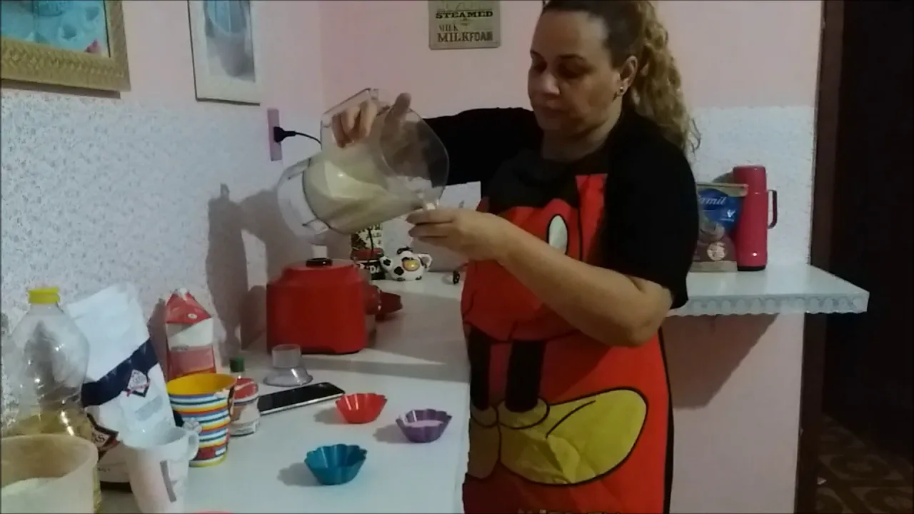 RECEITA DE CUPCAKE SIMPLES!!!