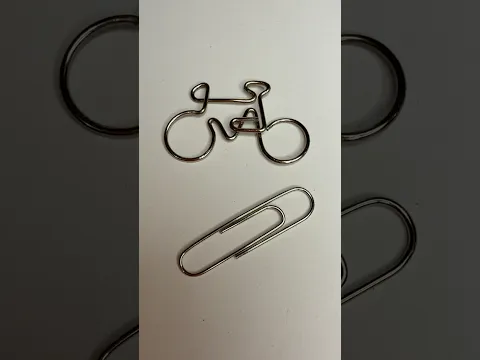 Mini bike made of paper clip 😱