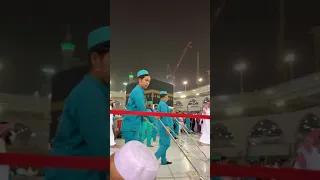 تلاوة مباركة من أمام الكعبة المشرفة Recitation In Front Of The Kaaba 