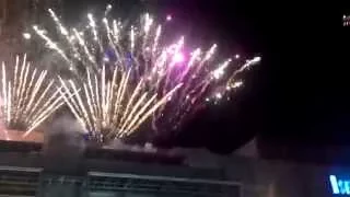 ais bangkok countdown sawasdee 2015 central world