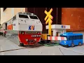 Stasiun Kereta Api Lokomotif CC 203 Anjlok Tabrakan Sama TAYO, Miniatur Kereta Api Indonesia