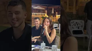 الحربين بيسان اسماعيل تغني في حفلة عيد ميلاد امجد بيسان إسماعيل امجد جمعة الحربين 