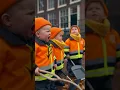 Lagu Amsterdam Kinderarbeid | Personeel Te Duur #stadsreiniging #bezuiniging #vuil #pixelsverwisselaar