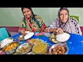 Download Lagu সকাল থেকেই বৃষ্টি পড়ছে,বৃষ্টি থামতে কয়েকটা কাজ হল,মা পুকুর থেকে মাছ ধরেছে,মাছের ঝোল,ডিমের ঝোল রান্না