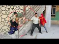 Download Lagu Pari and Mirza Ali's pleas to their lawyer and second husband for Mahan's freedom