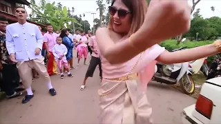 Download ขันหมากสายย่อ พีท \u0026 ตั้ม, Thai wedding dance remix 2018 HD MP3