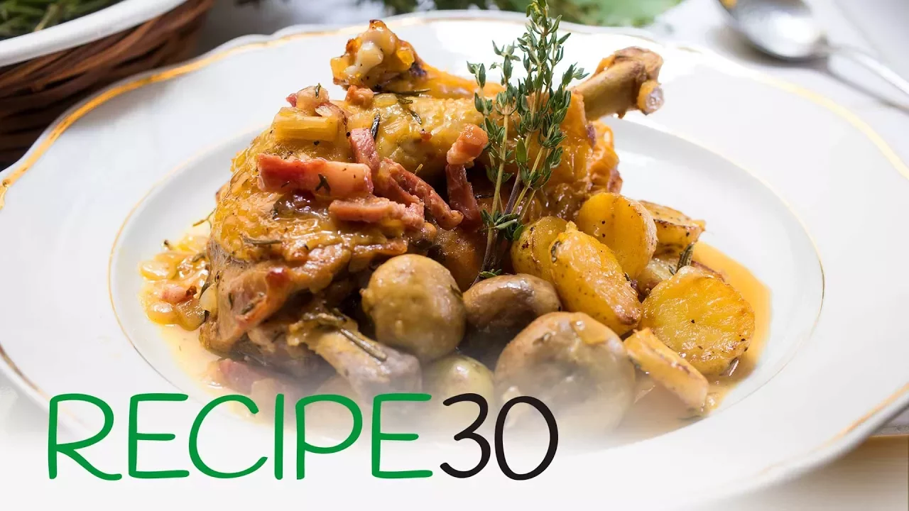 Chicken with bacon and mushrooms - Poulet cocotte grand mere