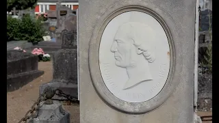 Robert-Houdin s grave - Gaetan Bloom introduces the crowdfunding campaign