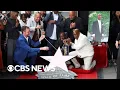 Download Lagu Tupac Shakur posthumously receives star on Hollywood Walk of Fame