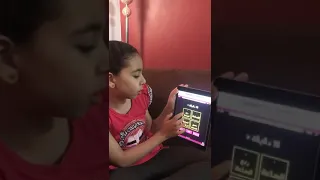 لعبة تعليمية عن الوقت الطالبة لمى ممتاز شعبة ثالث ب 