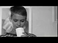 Bon Entendeur vs Mouloudji - L'amour (Breathless)