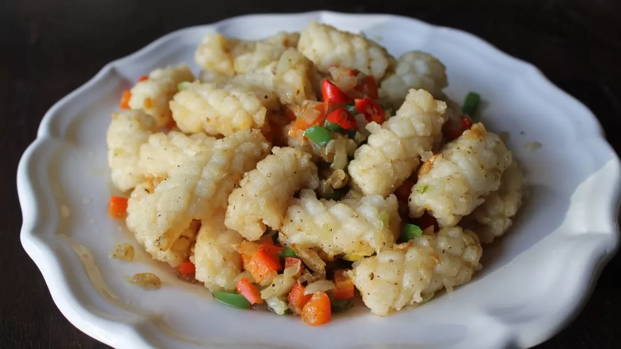 Salt and Pepper Squid | One Pot Chef