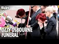 Lagu Sharon Osbourne breaks down in tears at Ozzy's funeral procession in Birmingham