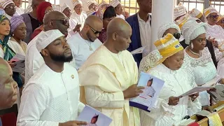 DAVIDO S DAD DR DEJI ADELEKE DONATES 1 BILLION TO THE CHURCH AT GOV ADELEKE SPECIAL THANKSGIVING