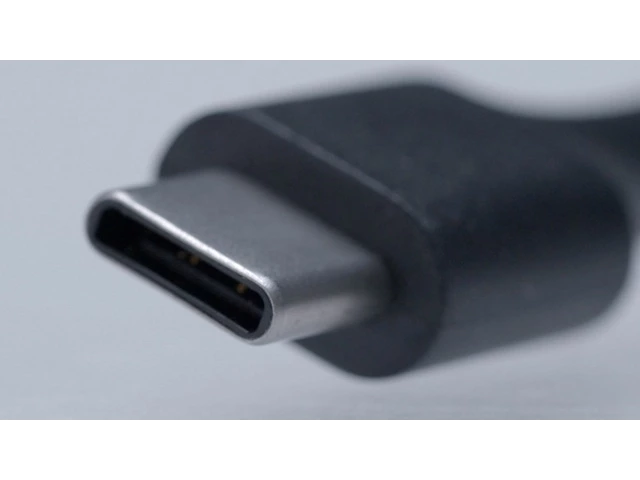 USB-C to USB-C Cable - Google Store