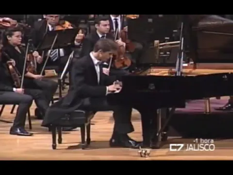 Vladimir Petrov: S. Rachmaninov - Piano Concerto N. 2 in C minor, Op. 18