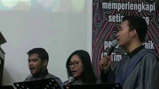 Download BERKUMANDANG SUARA DARI SEBERANG - KJ NO 425 (HKBP BANDUNG RESSORT BANDUNG RIAU MARTADINATA) MP3