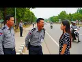 Lagu ဗိုင်းရယ်ဖြစ်နေပြီ !! ပိုက်ဆံညှစ်တဲ့ရဲတွေ လက်ဝှေ့ချန်ပီယံဟောင်းနဲ့ တွေ့တဲ့အခါ... လမ်းပေါ်က စစ်ပွဲ?