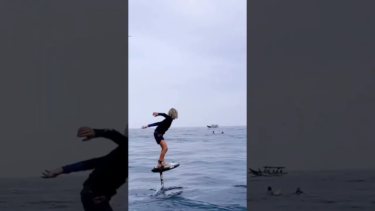 So much fun! Who would’ve thought you’d find this in Bali? 🇮🇩🏄‍♂️ #sailingfamily #boy #foiling