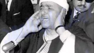 النجم والقمر والطارق من روائع الشيخ مصطفى اسماعيل 