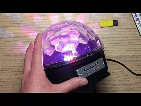 Download MP3 Not so shitty MP3 disco light.