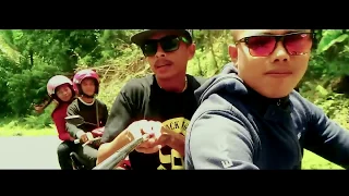 dj qhelfin ft gafar happy ajalah official video 2017 