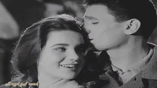 عبد الحليم حافظ بحبك حب 