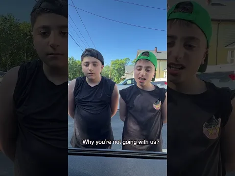 تلاته علحمرا 😂