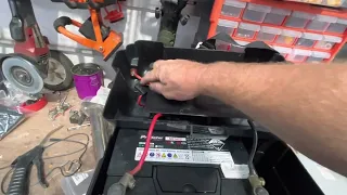 Battery Box fuse tips