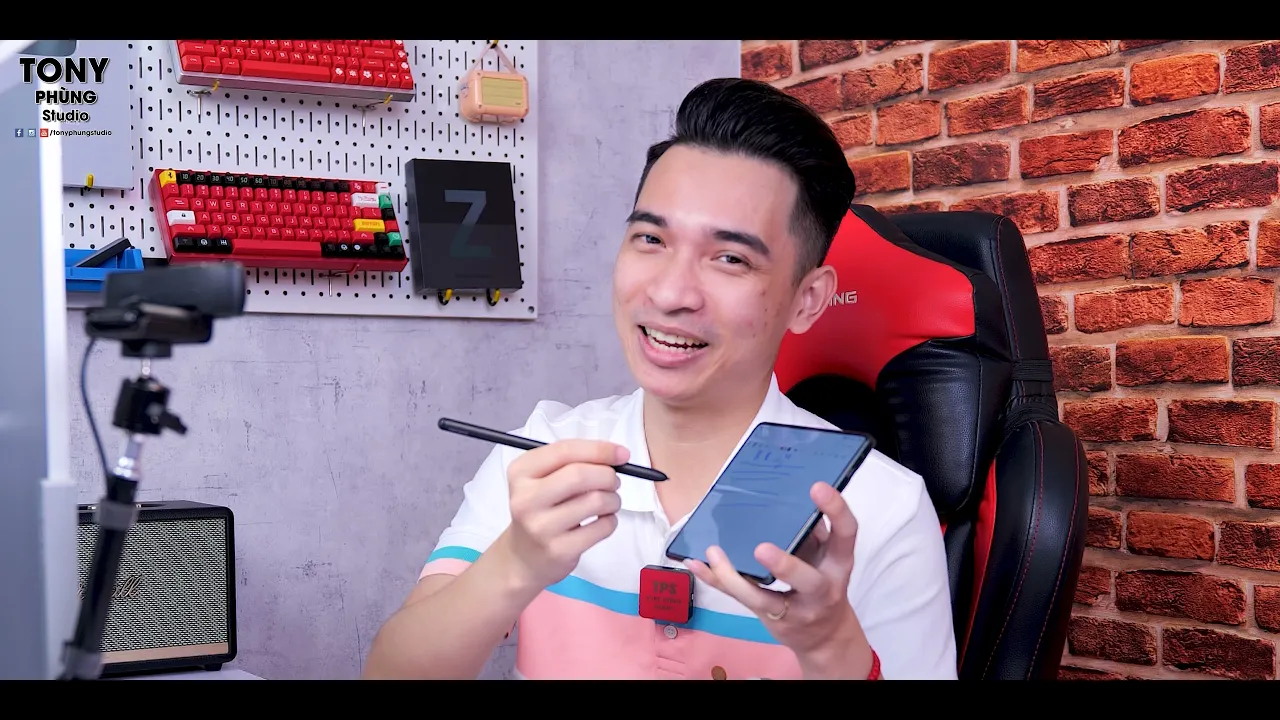 1 ngày làm việc của Tony Phùng cùng Galaxy Z Fold3 và Spen Pro sẽ như thế nào?
