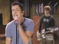 Download Lagu Simple plan - Addicted (aol sessions)
